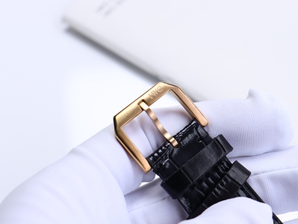 アイ・ダブリュー・シー角部分ディテール